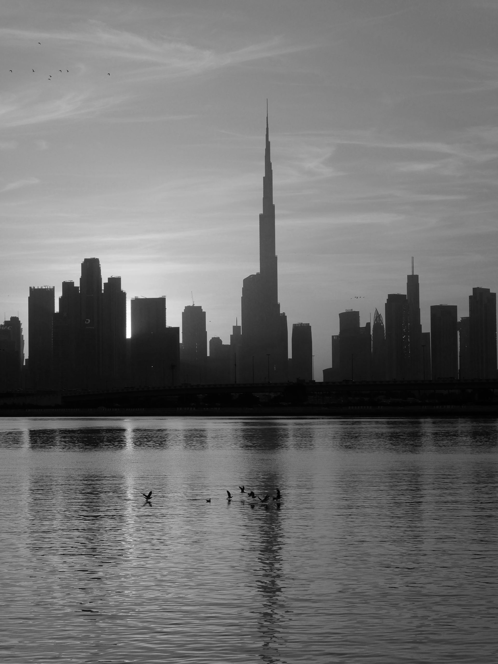 Essentials to the UAE Golden Visa 2025 insight featuredImage